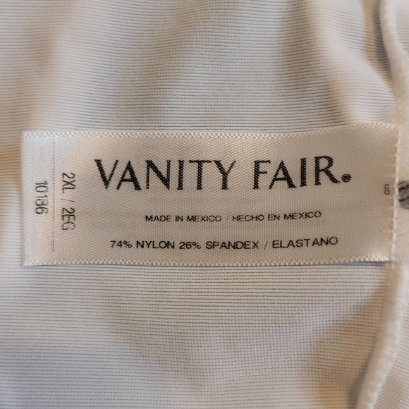 Vanity Fair Women's Bundle Of 2 Lingerie Slip Dresses Size 2XLarge - Picture 10 of 13